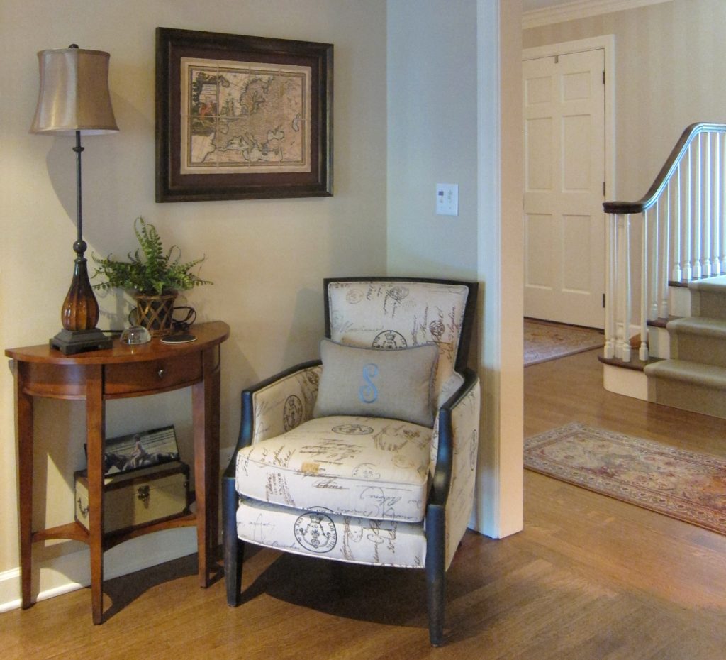 Telephone Chair in Nook